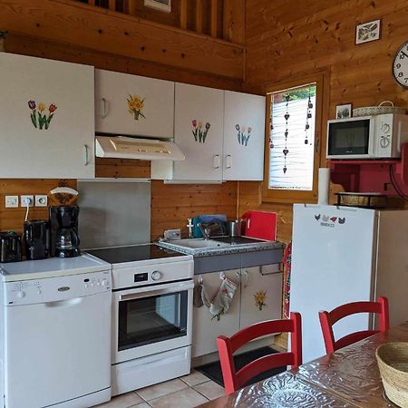 Les Chalets De La Vigne Grande Saint-Floret ภายนอก รูปภาพ