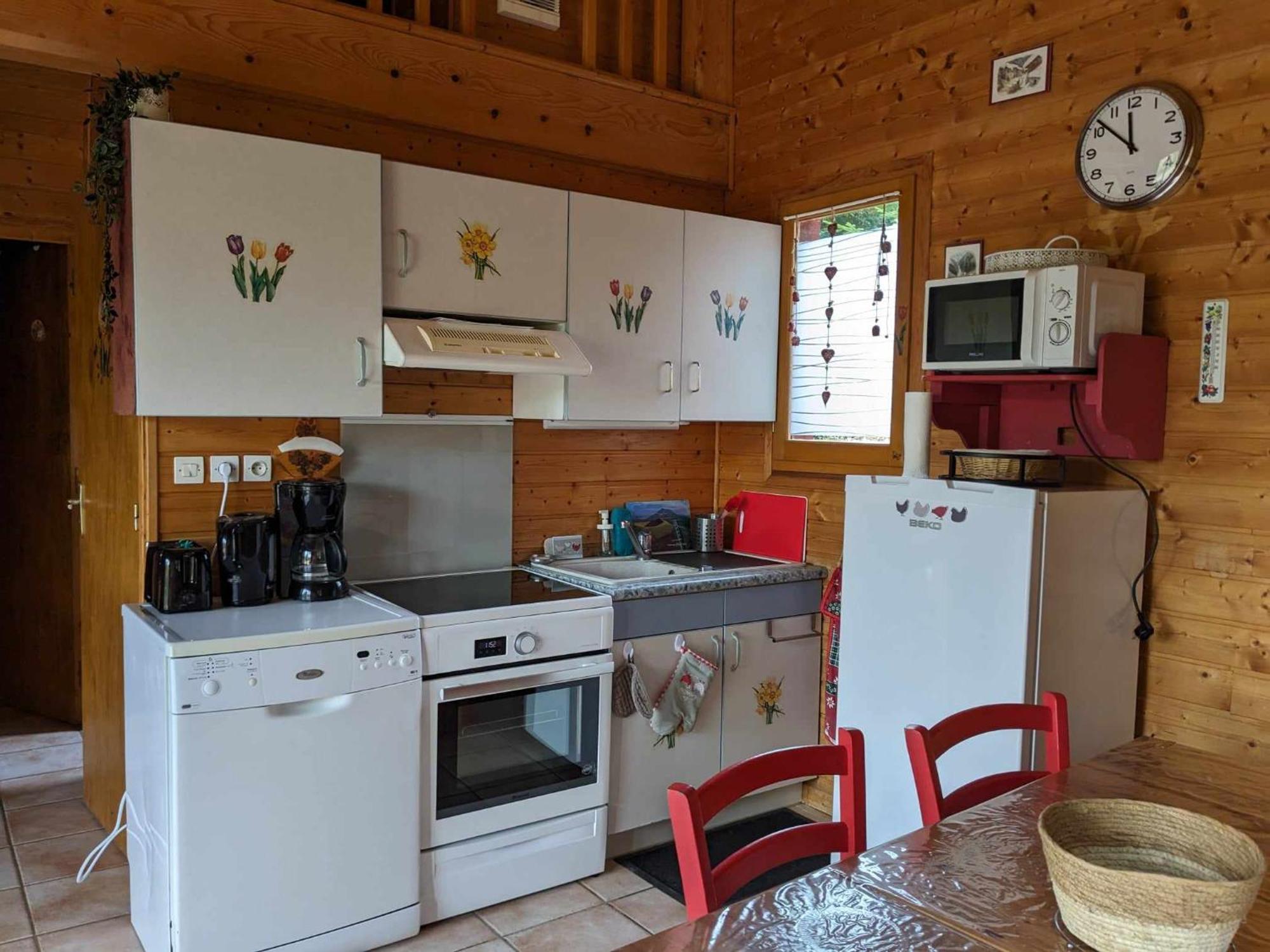 Les Chalets De La Vigne Grande Saint-Floret ภายนอก รูปภาพ